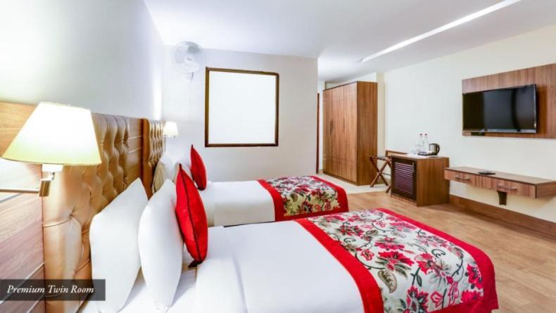 ซัมมิท โซบราเลีย รีสอร์ต แอนด์ สปา Hotel Namchi ภายนอก รูปภาพ