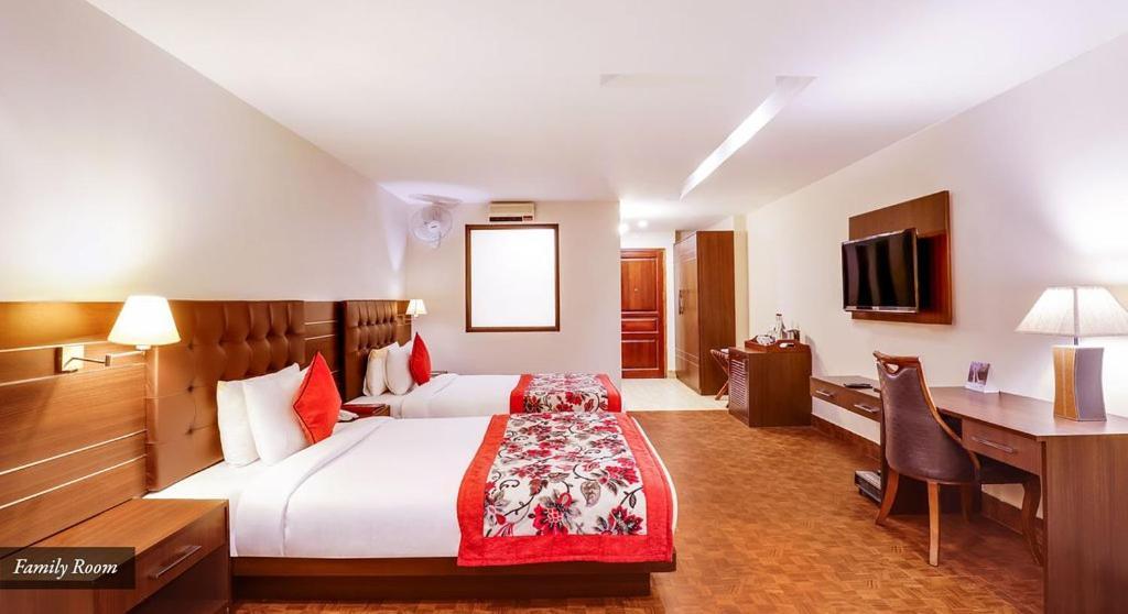 ซัมมิท โซบราเลีย รีสอร์ต แอนด์ สปา Hotel Namchi ภายนอก รูปภาพ