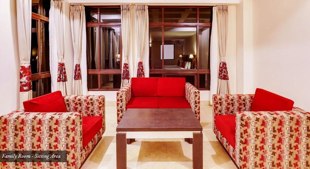 ซัมมิท โซบราเลีย รีสอร์ต แอนด์ สปา Hotel Namchi ภายนอก รูปภาพ